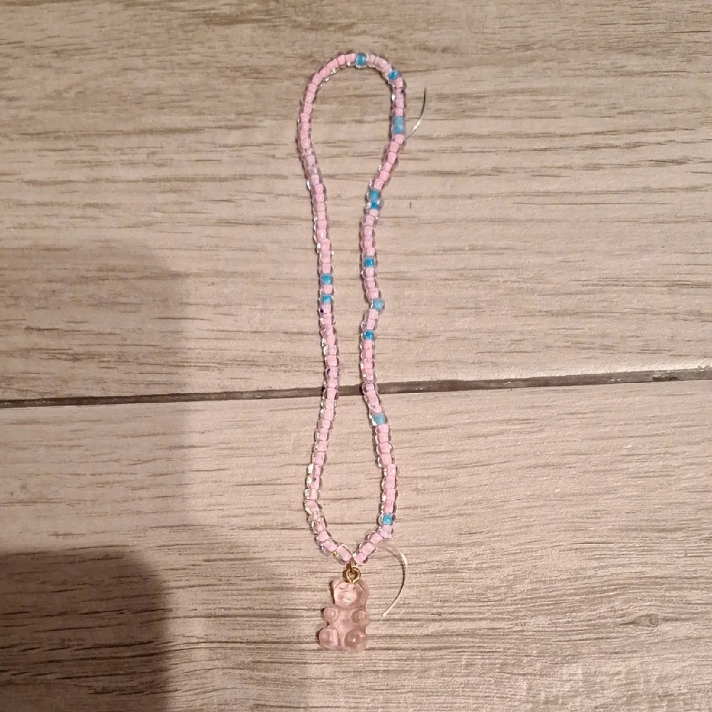 🍋‍🟩Pink and Blue Beaded Kids Necklace with Bear Charm💘
